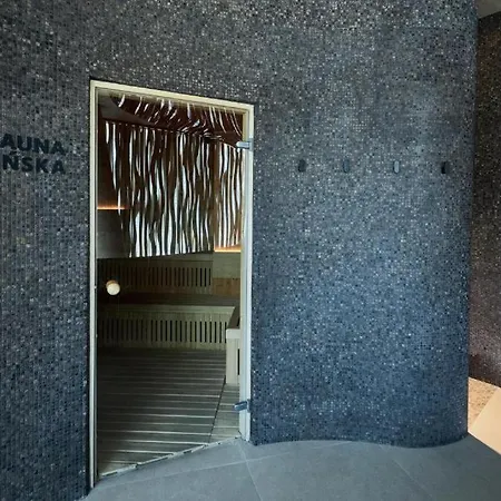 Wave - Emerald - Spa&sea View Appartamento *